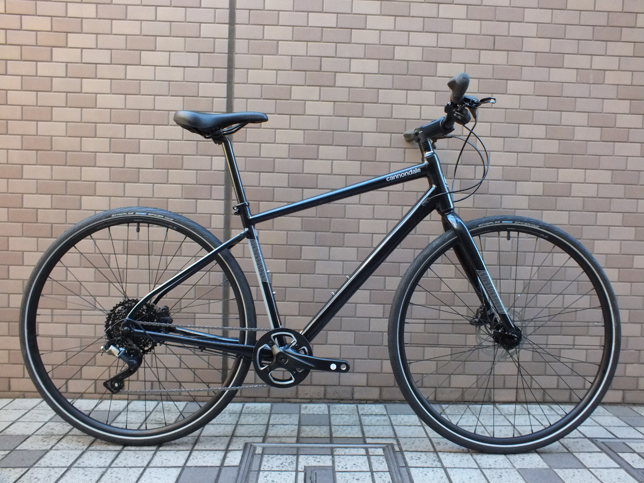 Cannondale QUICK4 ミッドナイトブルー image.jpeg