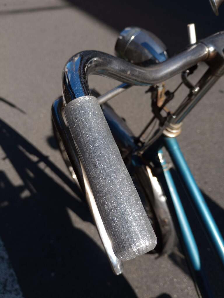 バイクリボン コーン グリップ イエロー の代わり