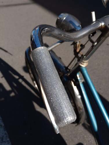 バイクリボン コーン グリップ　イエロー　の代わり