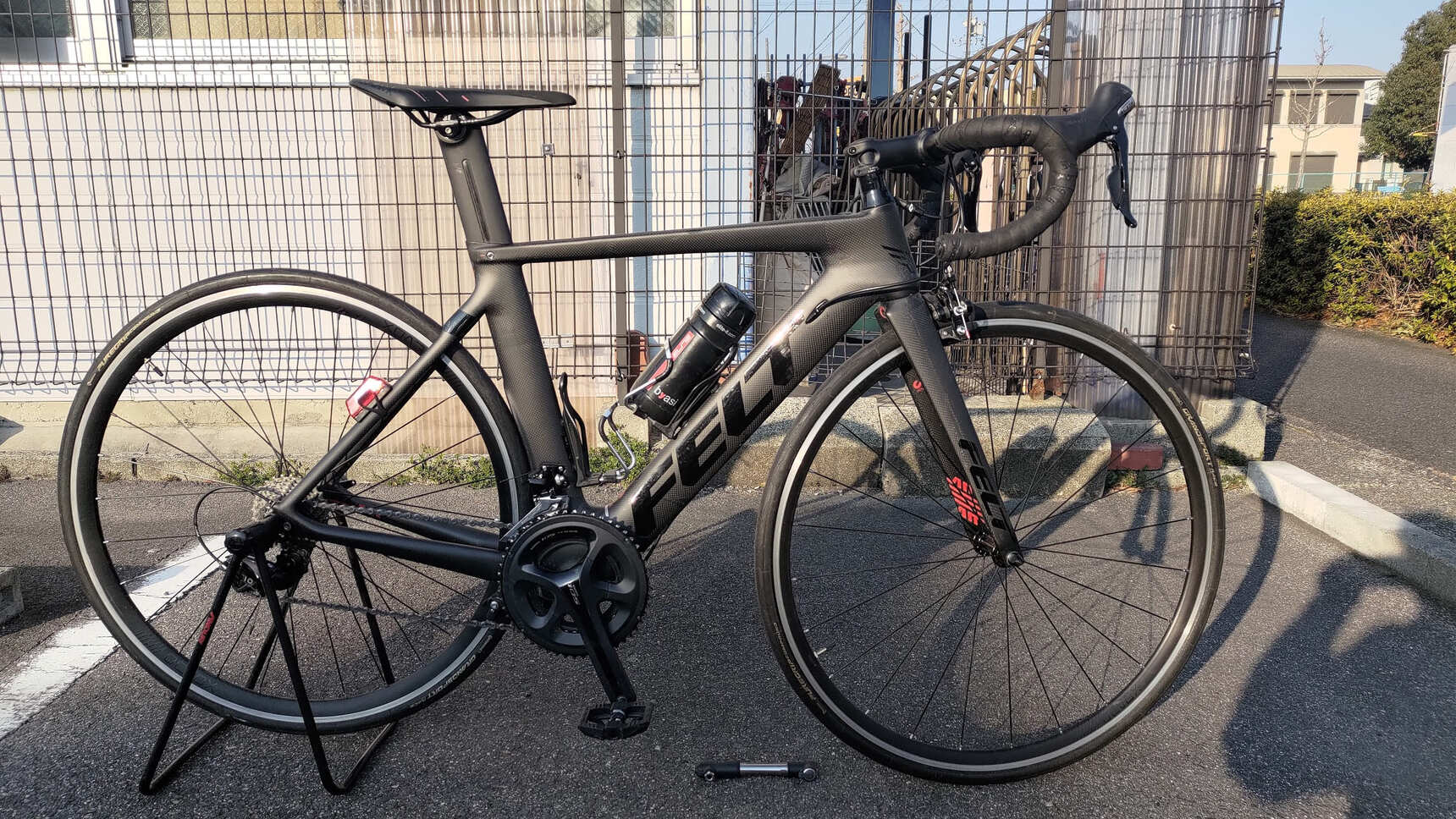 空気を読む？　否、空気はぶった切れ。風を切って走るのです