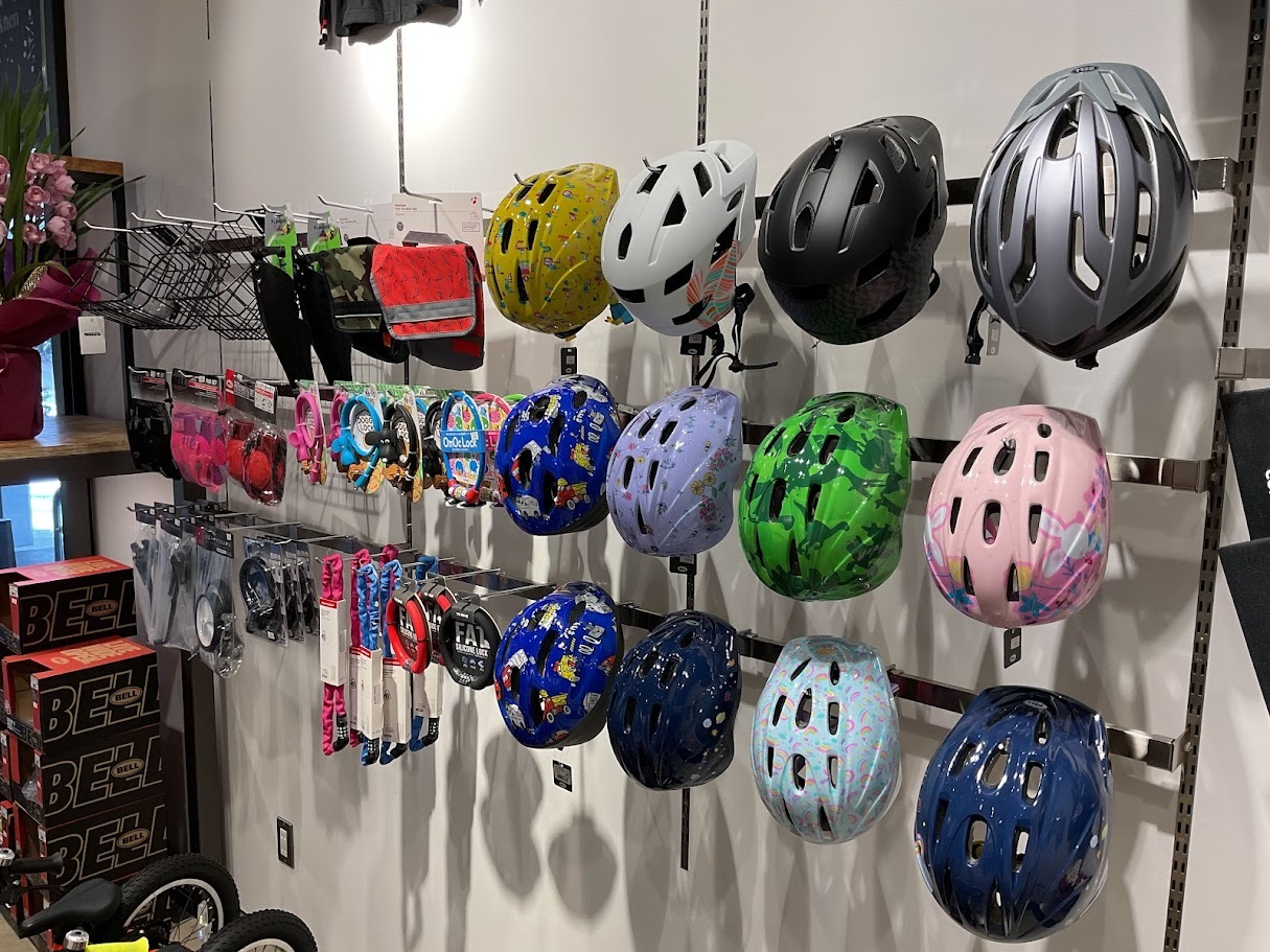 広島県広島市佐伯区の自転車店バイシクルネコモト 楽々園店