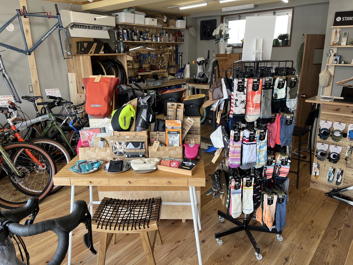 滋賀県高島市の自転車店MAD FIX CYCLE WORKS