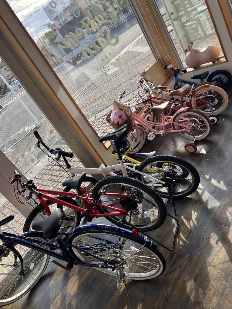 福島県の自転車店 カスタムサトーのショップ外観３